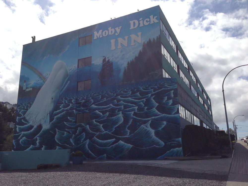 Moby Dick Inn Принс-Руперт Экстерьер фото